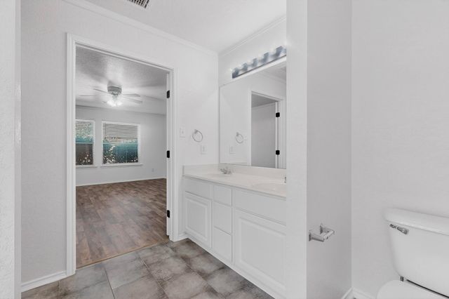 317 Vera Drive, Burleson, TX 76028