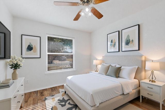 317 Vera Drive, Burleson, TX 76028