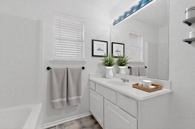 317 Vera Drive, Burleson, TX 76028