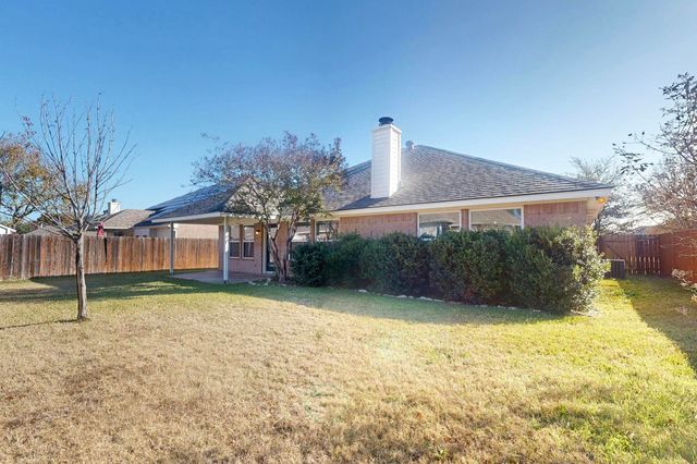 317 Vera Drive, Burleson, TX 76028