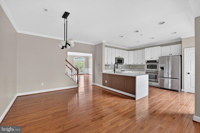 9850 SNOW BIRD LN, Laurel, MD 20723