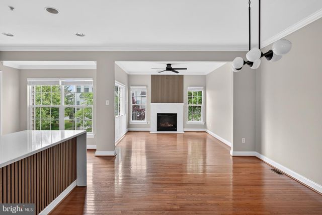 9850 SNOW BIRD LN, Laurel, MD 20723