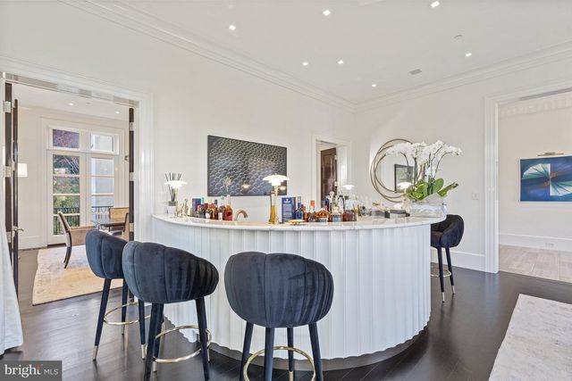 2109 DUNMORE LN NW, Washington, DC 20007