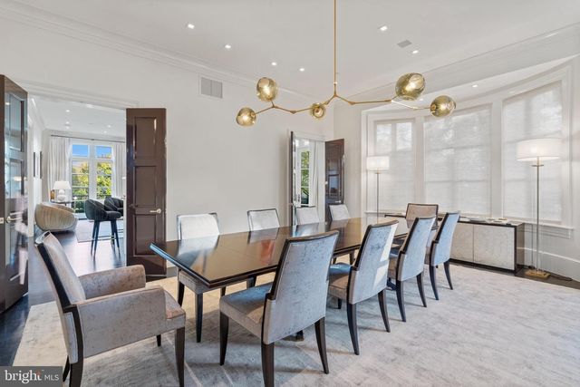 2109 DUNMORE LN NW, Washington, DC 20007