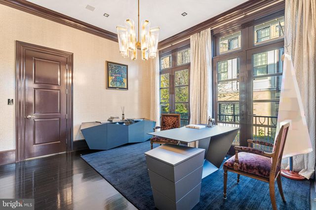 2109 DUNMORE LN NW, Washington, DC 20007