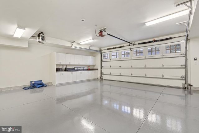 2109 DUNMORE LN NW, Washington, DC 20007