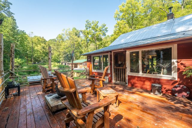 1491 Cates Rd, Lawrenceburg, TN 38464