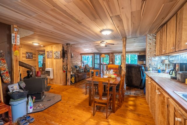 1491 Cates Rd, Lawrenceburg, TN 38464