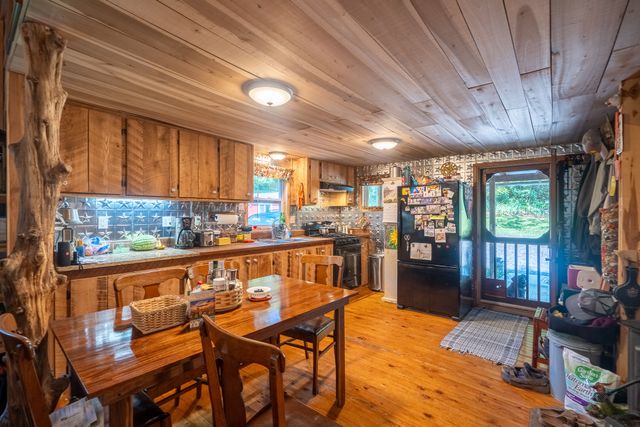 1491 Cates Rd, Lawrenceburg, TN 38464