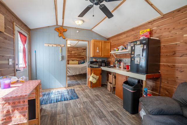 1491 Cates Rd, Lawrenceburg, TN 38464