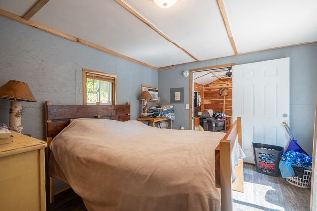 1491 Cates Rd, Lawrenceburg, TN 38464