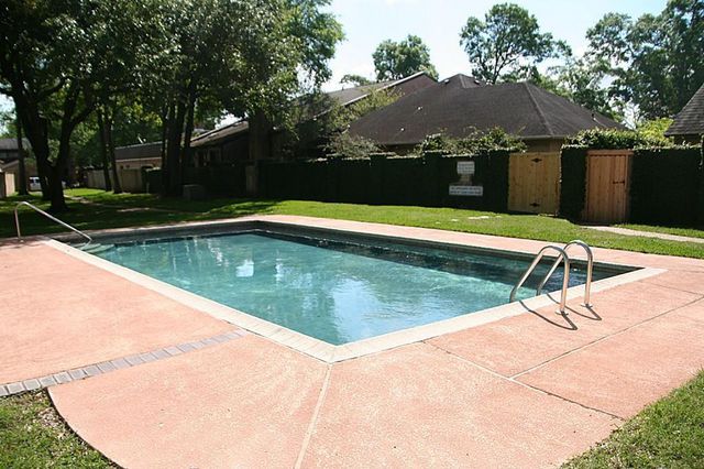 120 Summerwood Street, Beaumont, TX 77706