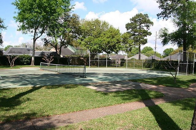 120 Summerwood Street, Beaumont, TX 77706
