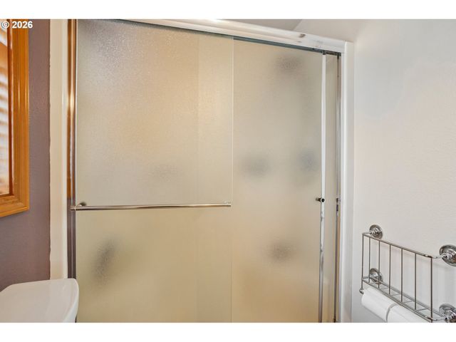 38619 MILLER St, Sandy, OR 97055