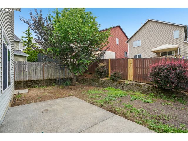 38619 MILLER St, Sandy, OR 97055