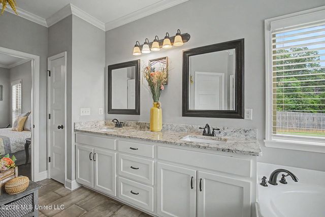 3635 Williams Brooke Lane, Hernando, MS 38632