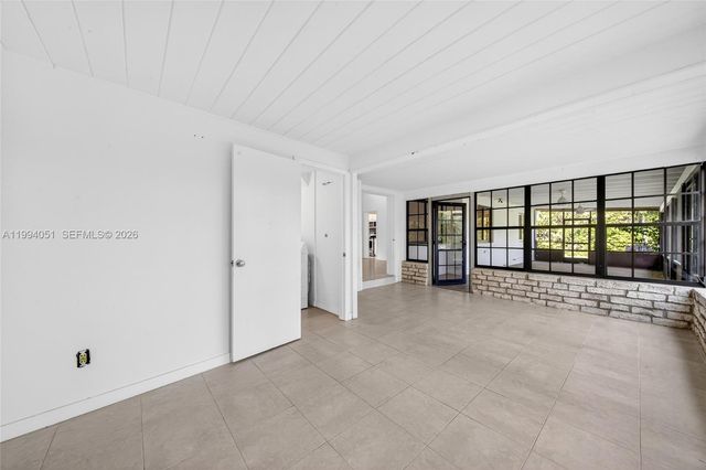 3255 SW 60th Ave, Miami, FL 33155