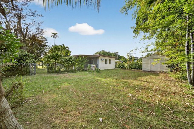 3255 SW 60th Ave, Miami, FL 33155