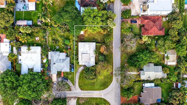 3255 SW 60th Ave, Miami, FL 33155