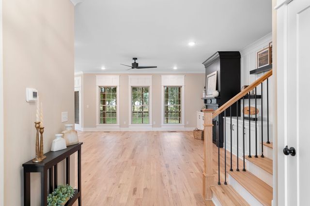 1509 Martha Washington Way, Murfreesboro, TN 37130