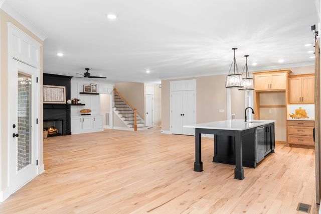 1509 Martha Washington Way, Murfreesboro, TN 37130