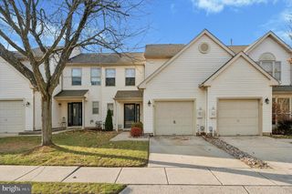 9 MEADOW LN, Delran, NJ 08075