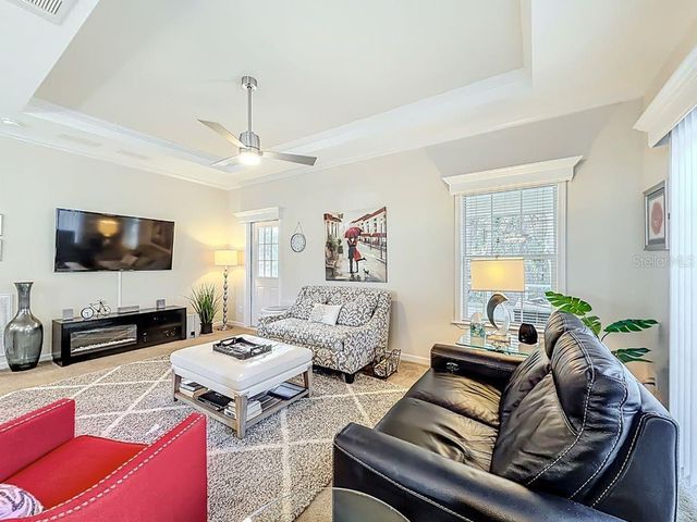 110 FOREST BOULEVARD, Wildwood, FL 34785