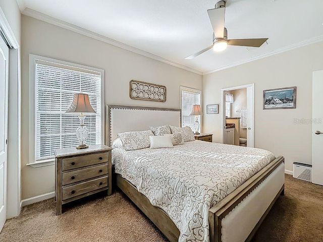 110 FOREST BOULEVARD, Wildwood, FL 34785