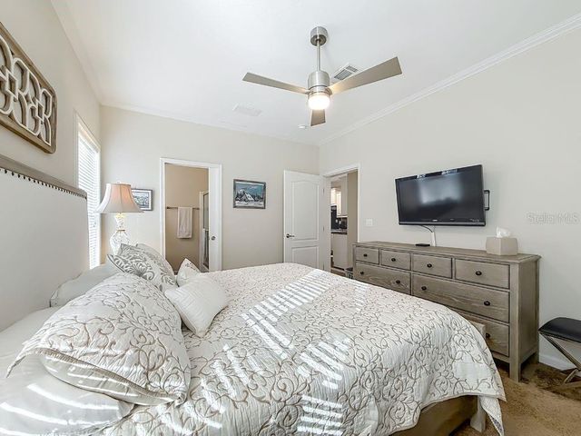 110 FOREST BOULEVARD, Wildwood, FL 34785