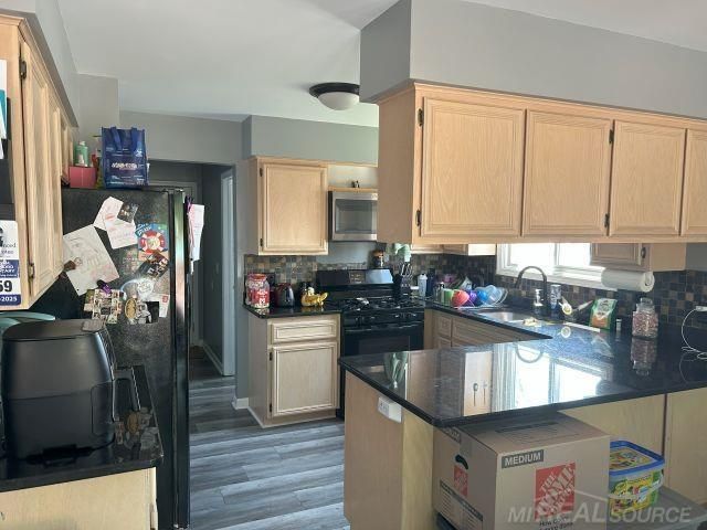 28691 Yorkshire Drive, Chesterfield Twp, MI 48047