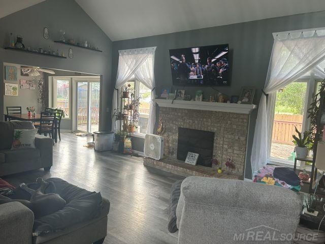 28691 Yorkshire Drive, Chesterfield Twp, MI 48047