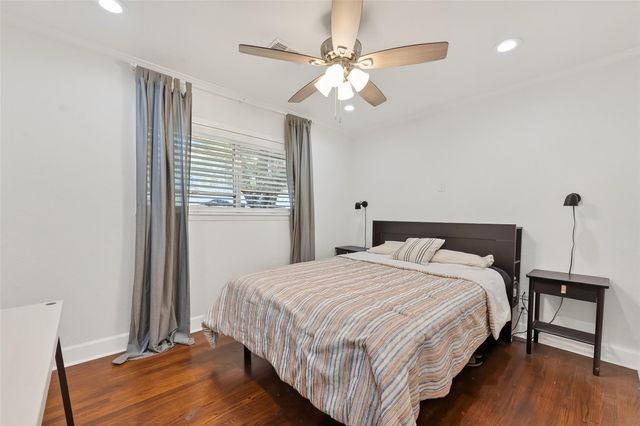1215 Lawrence Street, Rosenberg, TX 77471
