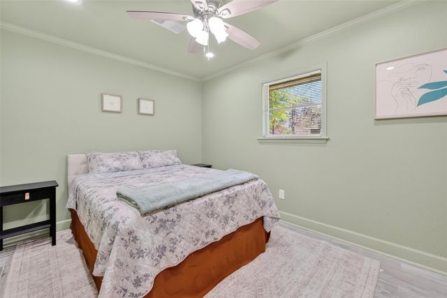1215 Lawrence Street, Rosenberg, TX 77471