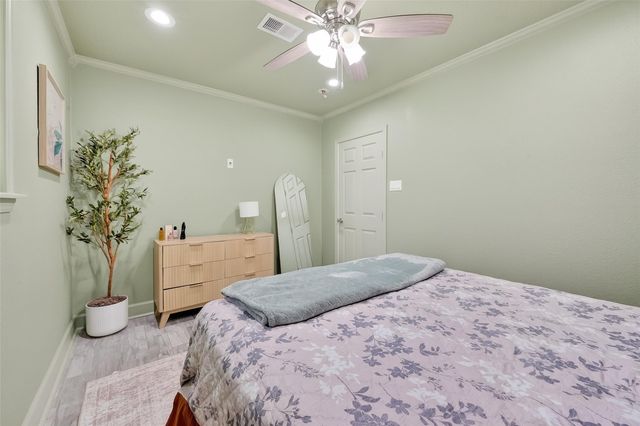 1215 Lawrence Street, Rosenberg, TX 77471