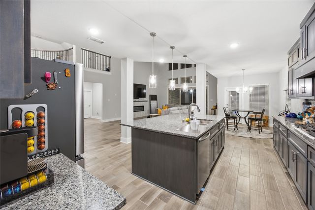 330 Penrose Drive, Ovilla, TX 75154