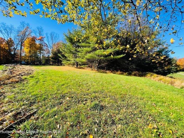 679 Vly Road, Stone Ridge, NY 12484