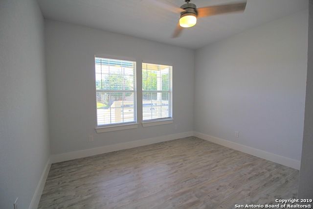 707 S Olive St Unit A, San Antonio, TX 78203