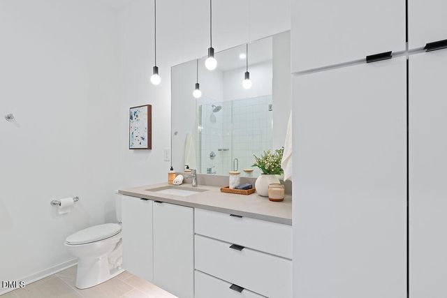 521 N Mangum Street 33, Durham, NC 27701