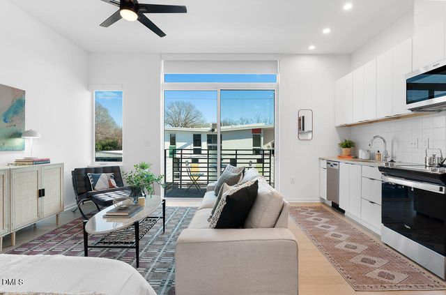 521 N Mangum Street 33, Durham, NC 27701