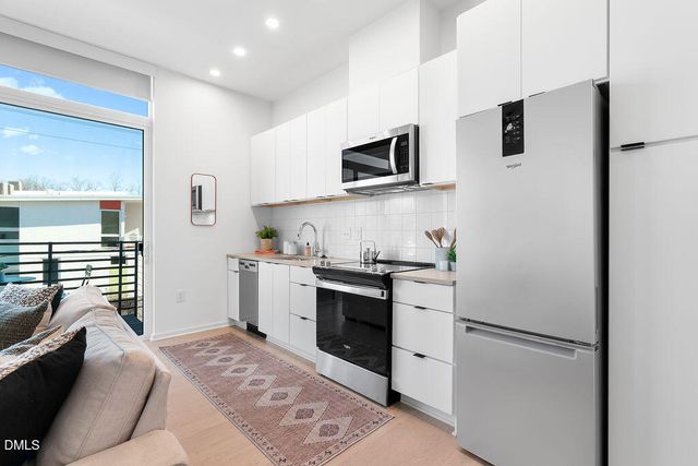 521 N Mangum Street 33, Durham, NC 27701