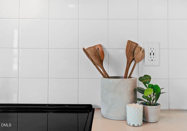 521 N Mangum Street 33, Durham, NC 27701