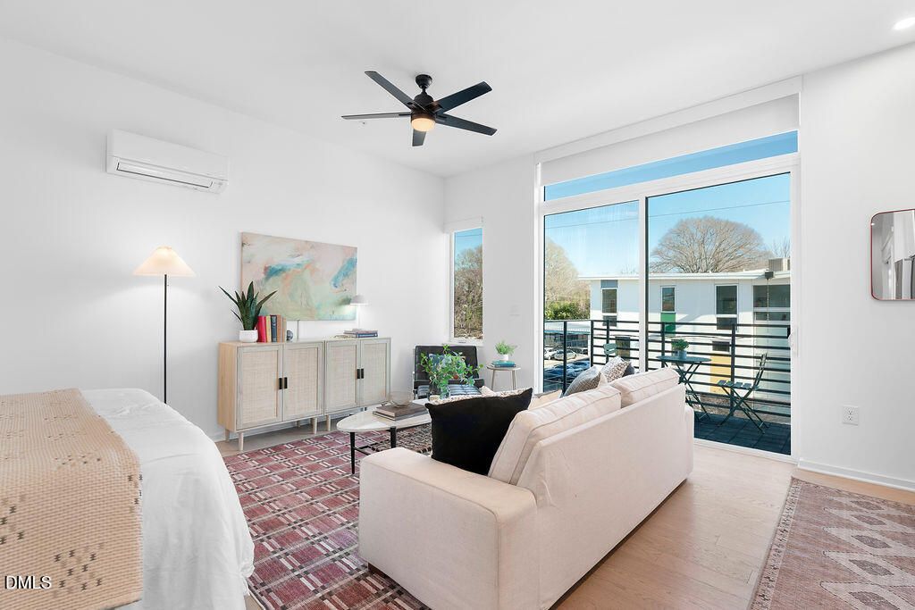 521 N Mangum Street 33, Durham, NC 27701