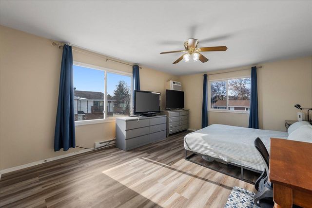 N19W5342 Pierce COURT, Cedarburg, WI 53012