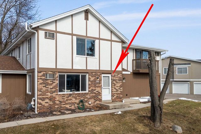 N19W5342 Pierce COURT, Cedarburg, WI 53012