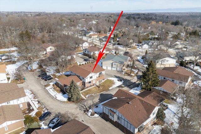 N19W5342 Pierce COURT, Cedarburg, WI 53012