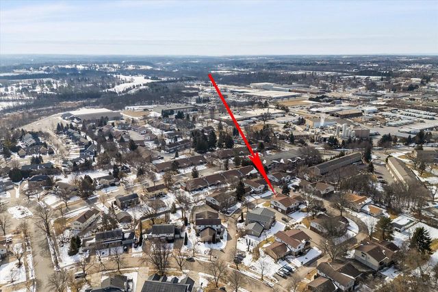 N19W5342 Pierce COURT, Cedarburg, WI 53012