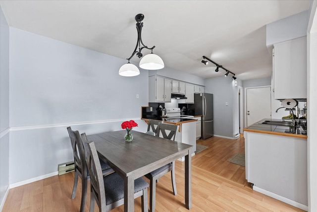 N19W5342 Pierce COURT, Cedarburg, WI 53012