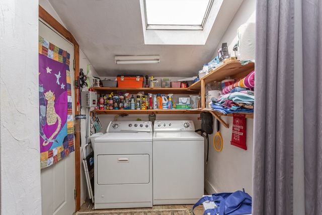 58 Chestnut Rd, Halifax, MA 02338