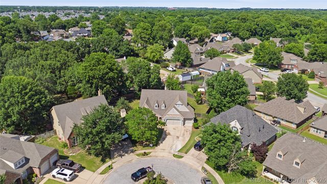 1903 S Nyssa Place, Broken Arrow, OK 74012