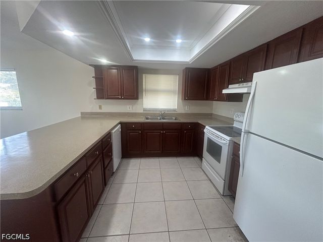 215-217 SE 23rd PL 215, Cape Coral, FL 33990